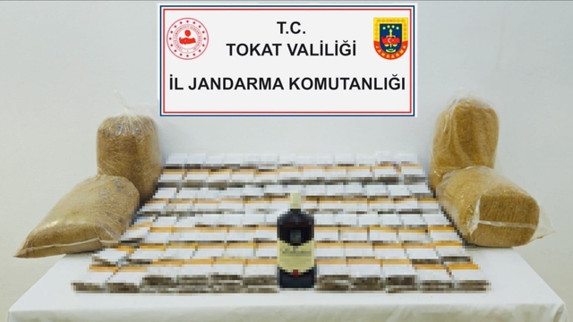 Tokat'ta jandarma kaçak tütün operasyonu düzenledi