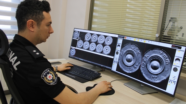 'Sessiz tanıklar'ı konuşturan laboratuvar
Kayseri Bölge Kriminal Polis Laboratuvarı Müdürlüğü, 1 yılda 26 bin olayda 280 bin bulgu inceledi