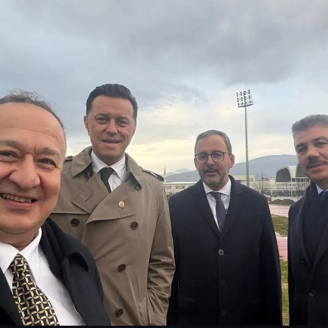 Milletvekili Hatipoğlu Osmaniye'de düzenlenen 6 Şubat anma programına katıl...