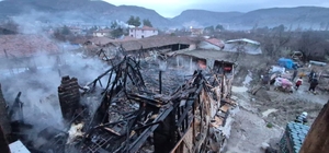 Ahırda çıkan yangında 1 büyükbaş öldü, 12'si kurtarıldı