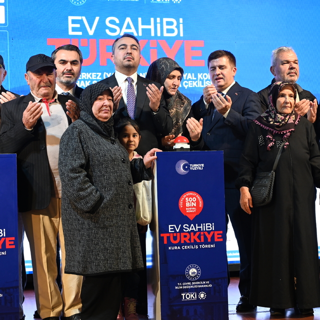 Kırıkkale'de 'Yüzyılın Konut Projesi' kuraları çekildi