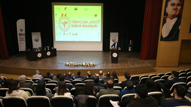 Kalp damar cerrahları Antalya'da "Koroner Arter Cerrahisi Sempozyumu"nda buluştu