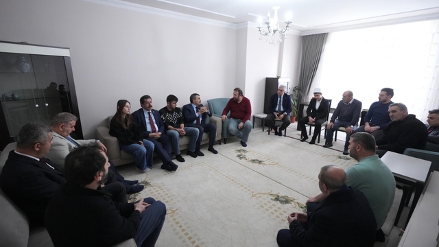 Milli Eğitim Bakanı Tekin, Erzurum'da ziyaretlerde bulundu