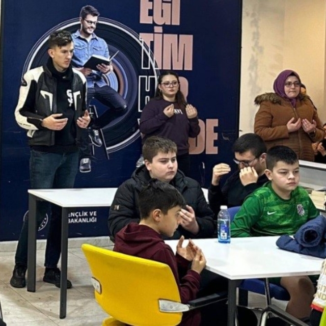 Tavşanlı'da 6 Şubat depremlerinde hayatını kaybedenler dualarla anıldı