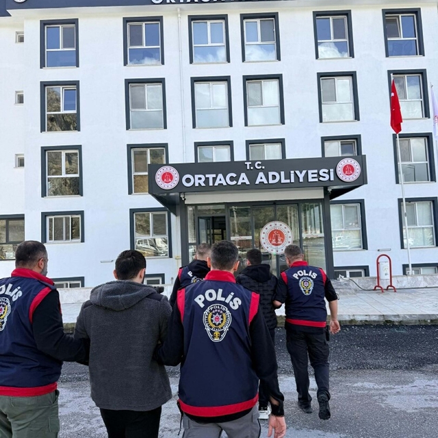 Kasten öldürme suçundan hüküm giyen 2 firari, yakalandı