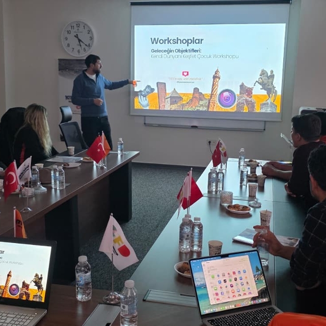 "1071'in İzinde Muş Fotomaratonu" projesinin ilk toplantısı yapıldı