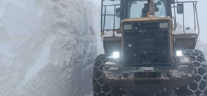 Hizan'da çığ tehlikesi nedeniyle karla mücadele çalışmaları durduruldu