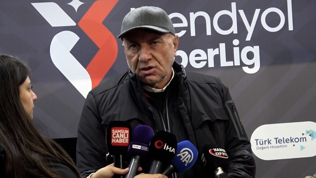 Yüksel Yıldırım: "Bazı futbolcular Samsunspor'da oynamayı hak etmiyorlar"