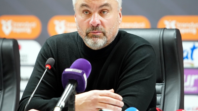 Thomas Reis: "Performansımız nedeniyle hayal kırıklığı yaşıyorum"
Samsunspor Teknik Direktörü Thomas Reis:
"Transfer döneminde daha kaliteli bir oyuncu alabilirdik"