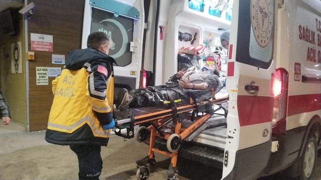 Bursa'nın İnegöl ilçesinde meydana gelen trafik kazalarında 4 kişi yaralandı