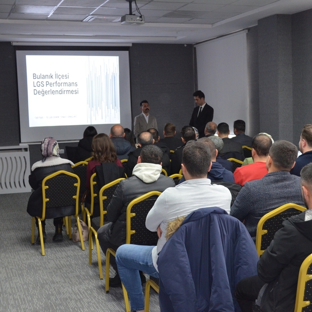 Bulanık'ta 'Akademik Başarıyı Artırma Eylem Planı' toplantısı