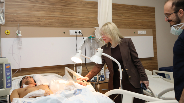 Kazada kopup 'dikilemez' denilen uzuvlar için 10 saatlik ameliyat