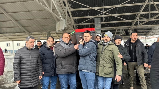Almanya'da öldürülen tren görevlisi Serkan Çalar Gaziantep'te defnedildi