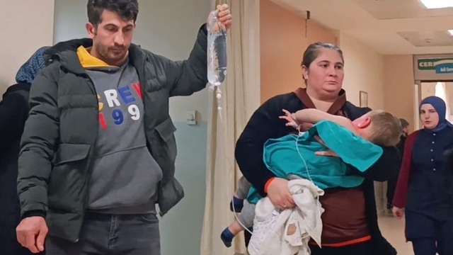 Bursa'da üzerine kaynar su dökülen bebek yaralandı