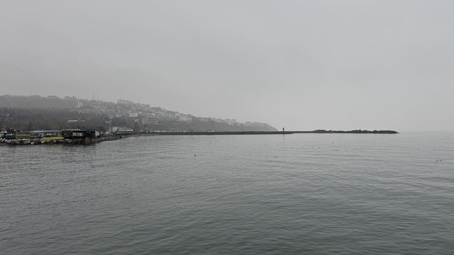 Tekirdağ'da sis deniz ulaşımını aksattı