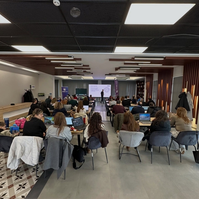 Büyükşehir Bilişim Akademisi'nden öğretmenlere siber güvenlik eğitimi