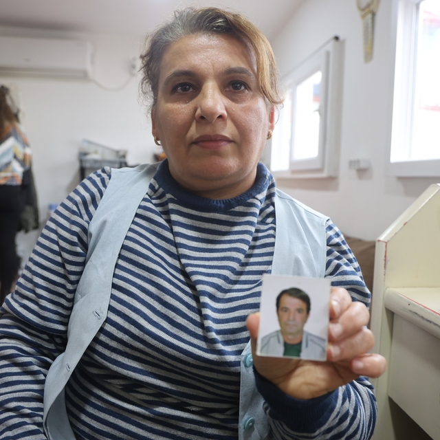 Akdeniz'de kaybolup, Kıbrıs'ta cansız bedeni bulunan balıkçıya, eşinin son...