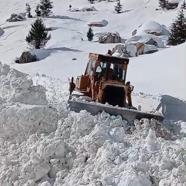 Kahramanmaraş kırsal bölgelerde kar temizliği
