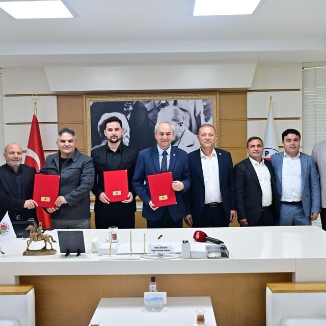 Kepez'e 2 protokolle 2 semt evi geliyor