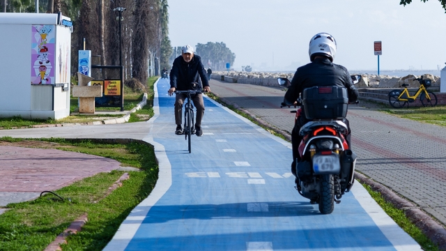 Mersin'de yürüyüş ve bisiklet yolları 20 kamerayla izleniyor