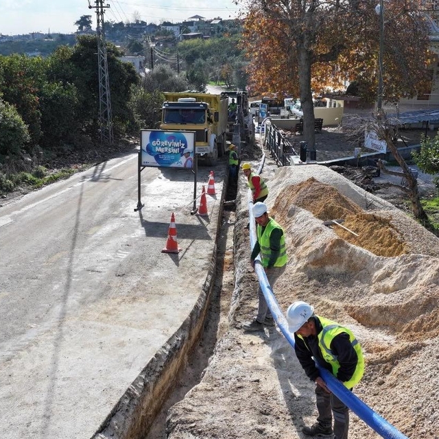 Erdemli'de su altyapısı yenilendi, mahalle kesintisiz suya kavuştu