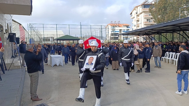 Gazipaşa Havalimanı'nda görevli polis memuru hayatını kaybetti
