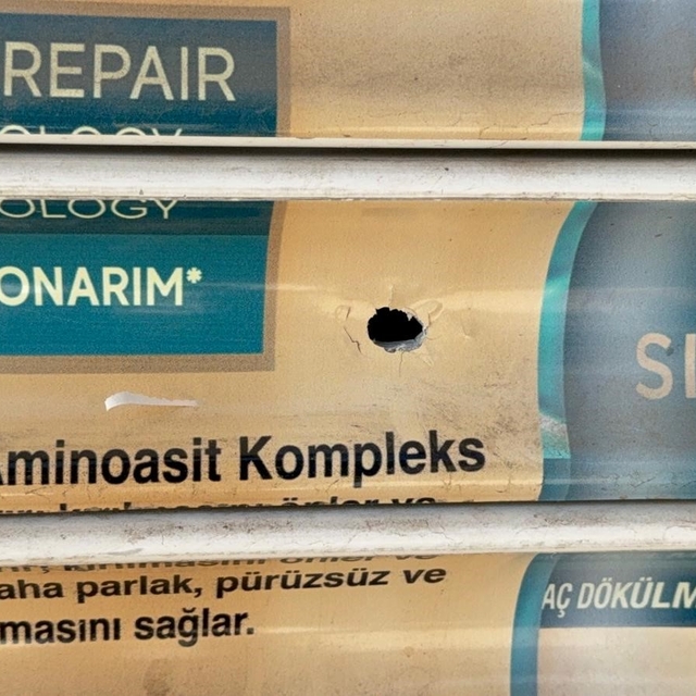 Diyarbakır'da eczaneye silahlı saldırı