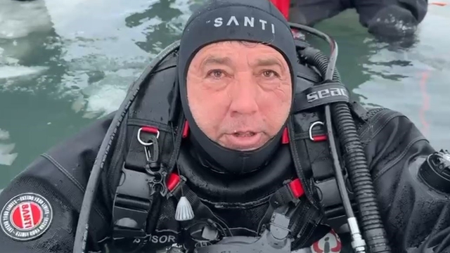 Çıldır Gölü'nde 6 Şubat depremi anısına dalış yaptılar