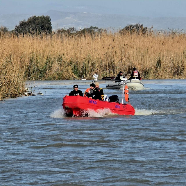 Asi Nehri'ne düşen HATSU personelini arama çalışmaları 5'inci gününde
