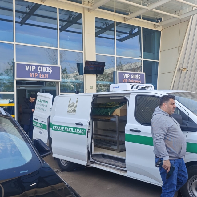Mardin'de kazada ölen 2 kadının cenazesi, İstanbul'a gönderildi