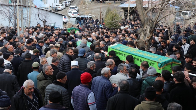 Kazada 2 evladını kaybeden baba: Sen sabır ver Allah'ım, ah benim civanlarım