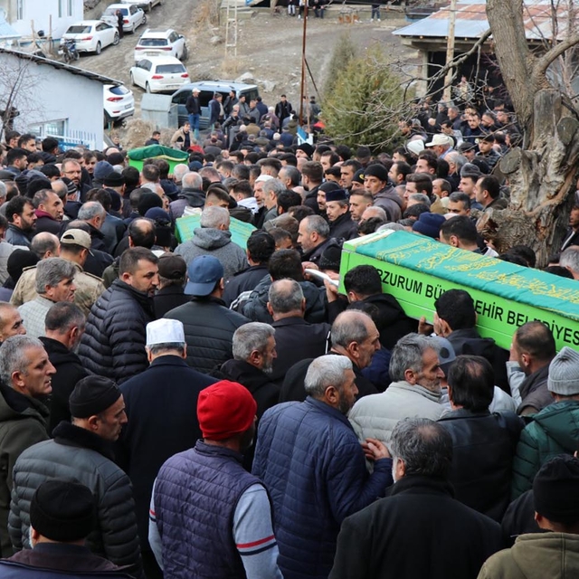 Kazada 2 evladını kaybeden baba: Sen sabır ver Allah'ım, ah benim civanları...