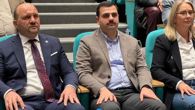 AK Parti Genel Sekreteri İnan, İzmir'de konuştu: