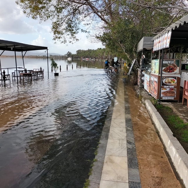 Köyceğiz Gölü'nde taşkın devam ediyor