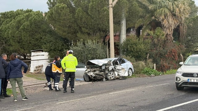 Manisa'da zincirleme trafik kazası: 2 ölü, 4 yaralı