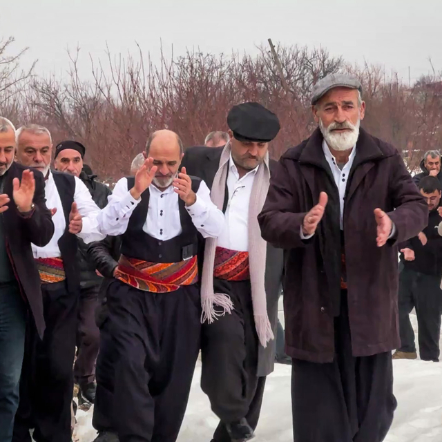 Elazığ'da unutulmaya yüz tutan "sere sale" geleneği yaşatılıyor