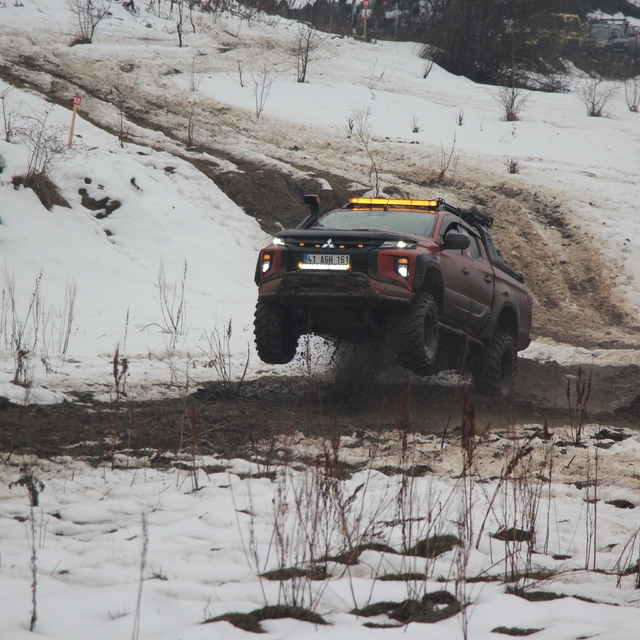 Şavşat'ta 5. Off-Road Oyunları nefes kesti