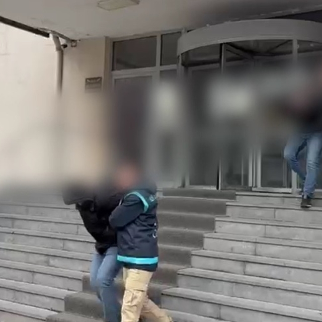 Kayseri'de iş insanına uygunsuz görüntülerle şantaj yapan 3 kişi yakalandı