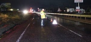 Otogar kavşağındaki çukurlar 5 aracı yolda bıraktı
Sivas Valisi'nin bulundu...