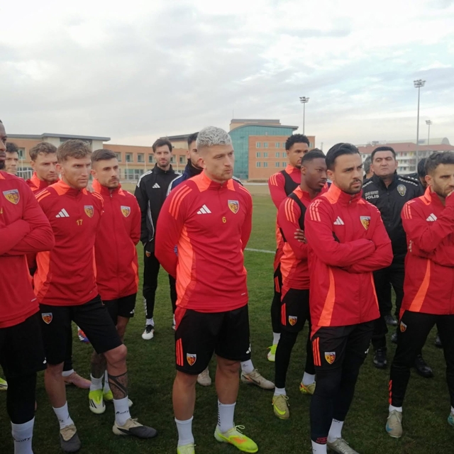 Kayserispor'da birlik rüzgarı
Kayserispor taraftarı galibiyet istiyor