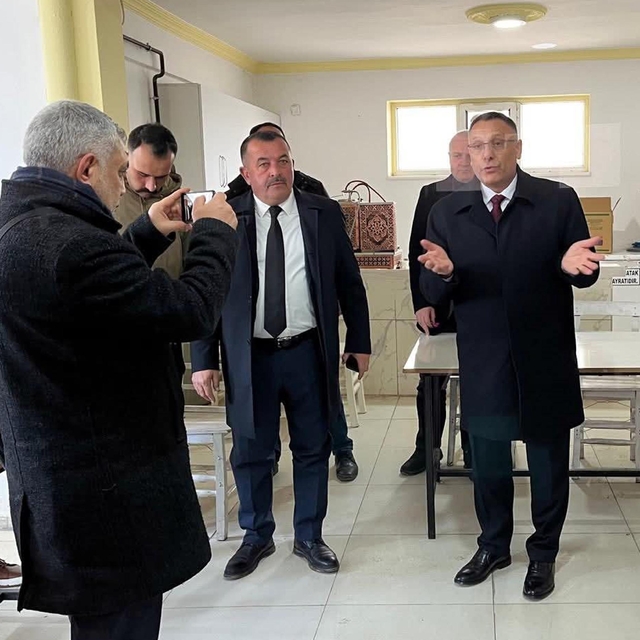 Rektörden 'sanal kumar' ve 'uyuşturucu' uyarısı: Kocaman bir dinamit üzerin...