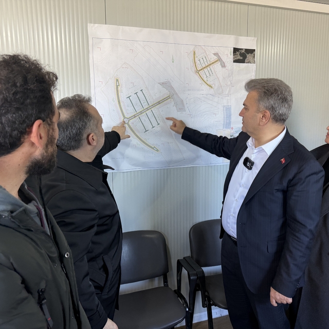 Dr. Mustafa Canbey Körfez'de yatırımları yerinde inceledi