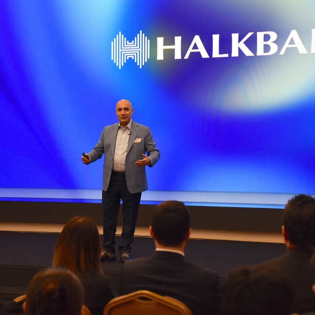 Halkbank Genel Müdürü Arslan, konut kredisi faizlerindeki düşüşü değerlendi...