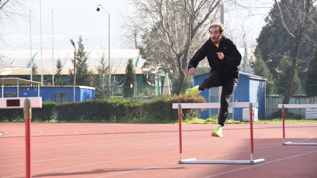 Annesin izinden giden milli atlet Berke'nin hedefi olimpiyat madalyası