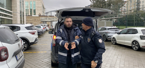 Aynı gün, aynı sokaktaki 2 eve hırsızlık için giren şüpheli yakalandı