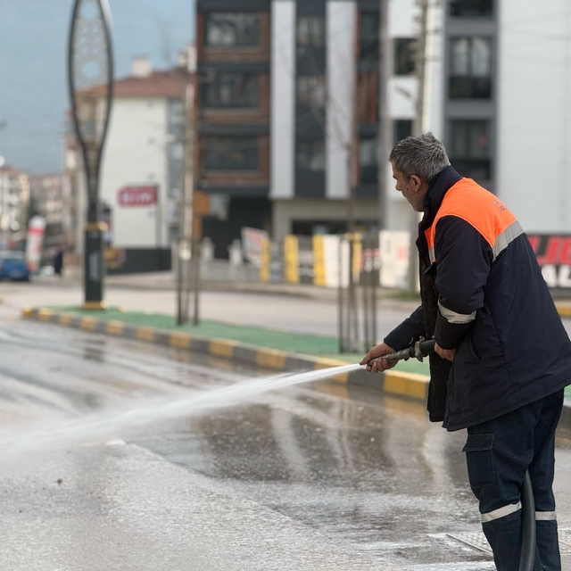 Karabük Belediyesi'nden temizlik seferberliği