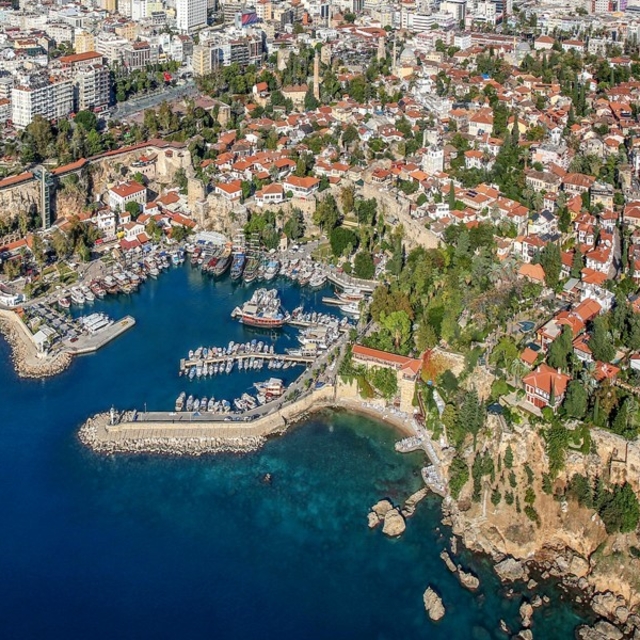 Antalya'nın nüfusu 2 milyon 777 bin 677 oldu