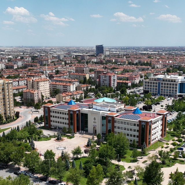 Selçuklu, nüfusuyla 50 ilden büyük