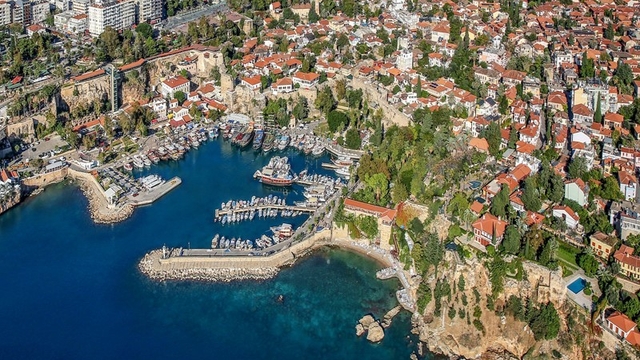 Antalya'nın nüfusu 2 milyon 777 bin 677 oldu