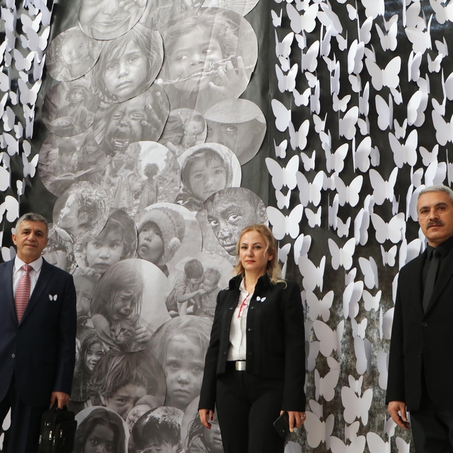 Erzurum'da 'Beyaz kelebekler cennete uçtu' sergisi